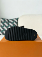 LOUIS VUITTON COSY SLIPPERS - Image 5