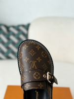 LOUIS VUITTON COSY SLIPPERS - Image 7