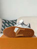 LOUIS VUITTON TRAINER SNEAKERS - Image 5