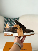 LOUIS VUITTON TRAINER SNEAKERS - Image 6