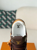 LOUIS VUITTON TRAINER SNEAKERS - Image 9
