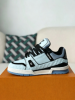 LOUIS VUITTON TRAINER SNEAKERS - Image 3