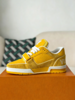 LOUIS VUITTON TRAINER VELCRO SNEAKERS - Image 2