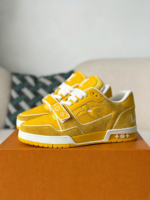 LOUIS VUITTON TRAINER VELCRO SNEAKERS - Image 8