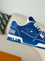 LOUIS VUITTON TRAINER VELCRO SNEAKERS - Image 6