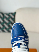 LOUIS VUITTON TRAINER VELCRO SNEAKERS - Image 7