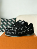 LOUIS VUITTON TRAINER LUMINOUS  SNEAKERS - Image 10