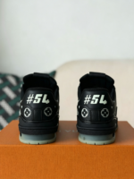 LOUIS VUITTON TRAINER LUMINOUS  SNEAKERS - Image 4