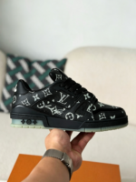 LOUIS VUITTON TRAINER LUMINOUS  SNEAKERS - Image 6