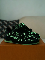 LOUIS VUITTON TRAINER LUMINOUS  SNEAKERS - Image 9