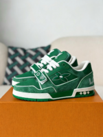 LOUIS VUITTON TRAINER VELCRO SNEAKERS - Image 2