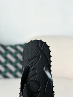 Christian Louboutin Flip-Flops - Image 9