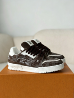 LOUIS VUITTON TRAINER SNEAKERS