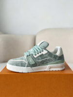 LOUIS VUITTON TRAINER SNEAKERS - Image 3