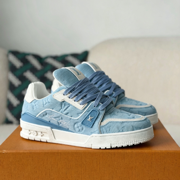 LOUIS VUITTON TRAINER SNEAKERS