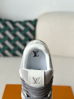 LOUIS VUITTON TRAINER SNEAKERS - Image 8
