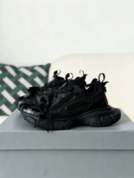 Balenciaga 3XL Low-Top Dad Shoes - Image 2