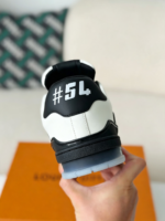 LOUIS VUITTON TRAINER SNEAKERS - Image 9