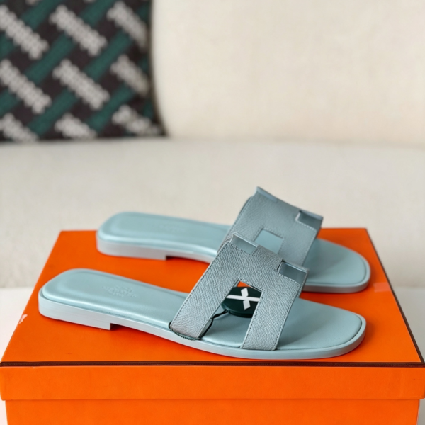 Hermes Oran Slipper