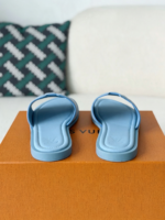 LOUIS VUITTON PORTOFINO SLIPPERS - Image 4