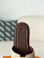 LOUIS VUITTON PORTOFINO SLIPPERS - Image 9