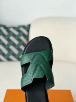 LOUIS VUITTON PORTOFINO SLIPPERS - Image 9