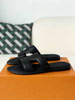 LOUIS VUITTON OASIS SLIPPERS - Image 3