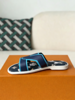 LOUIS VUITTON OASIS SLIPPERS - Image 4