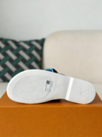 LOUIS VUITTON OASIS SLIPPERS - Image 6