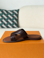 LOUIS VUITTON OASIS SLIPPERS - Image 5