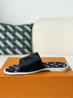 LOUIS VUITTON PORTOFINO SLIPPERS - Image 8