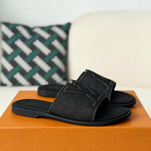 LOUIS VUITTON PORTOFINO SLIPPERS