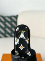 LOUIS VUITTON PORTOFINO SLIPPERS - Image 6
