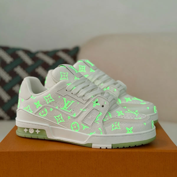 LOUIS VUITTON TRAINER LUMINOUS SNEAKERS