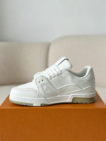 LOUIS VUITTON TRAINER LUMINOUS SNEAKERS - Image 9