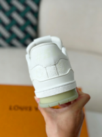 LOUIS VUITTON TRAINER LUMINOUS SNEAKERS - Image 19