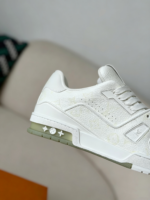LOUIS VUITTON TRAINER LUMINOUS SNEAKERS - Image 18