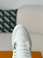 LOUIS VUITTON TRAINER LUMINOUS SNEAKERS - Image 16