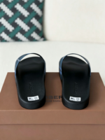 Burberry Slippers - Image 4