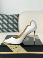 Christian Louboutin Patent Leather High Heels, 10cm - Image 8