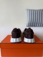 Hermès casual sneakers - Image 4