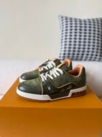 LOUIS VUITTON TRAINER SNEAKERS - Image 3