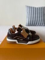 LOUIS VUITTON TRAINER SNEAKERS