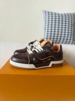 LOUIS VUITTON TRAINER SNEAKERS - Image 3