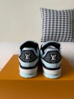 LOUIS VUITTON TRAINER SNEAKERS - Image 4