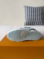 LOUIS VUITTON TRAINER SNEAKERS - Image 6