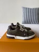 LOUIS VUITTON TRAINER SNEAKERS