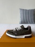 LOUIS VUITTON TRAINER SNEAKERS - Image 5