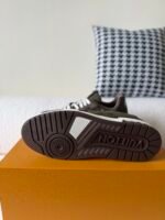 LOUIS VUITTON TRAINER SNEAKERS - Image 6
