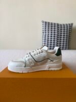 LOUIS VUITTON TRAINER SNEAKERS - Image 6